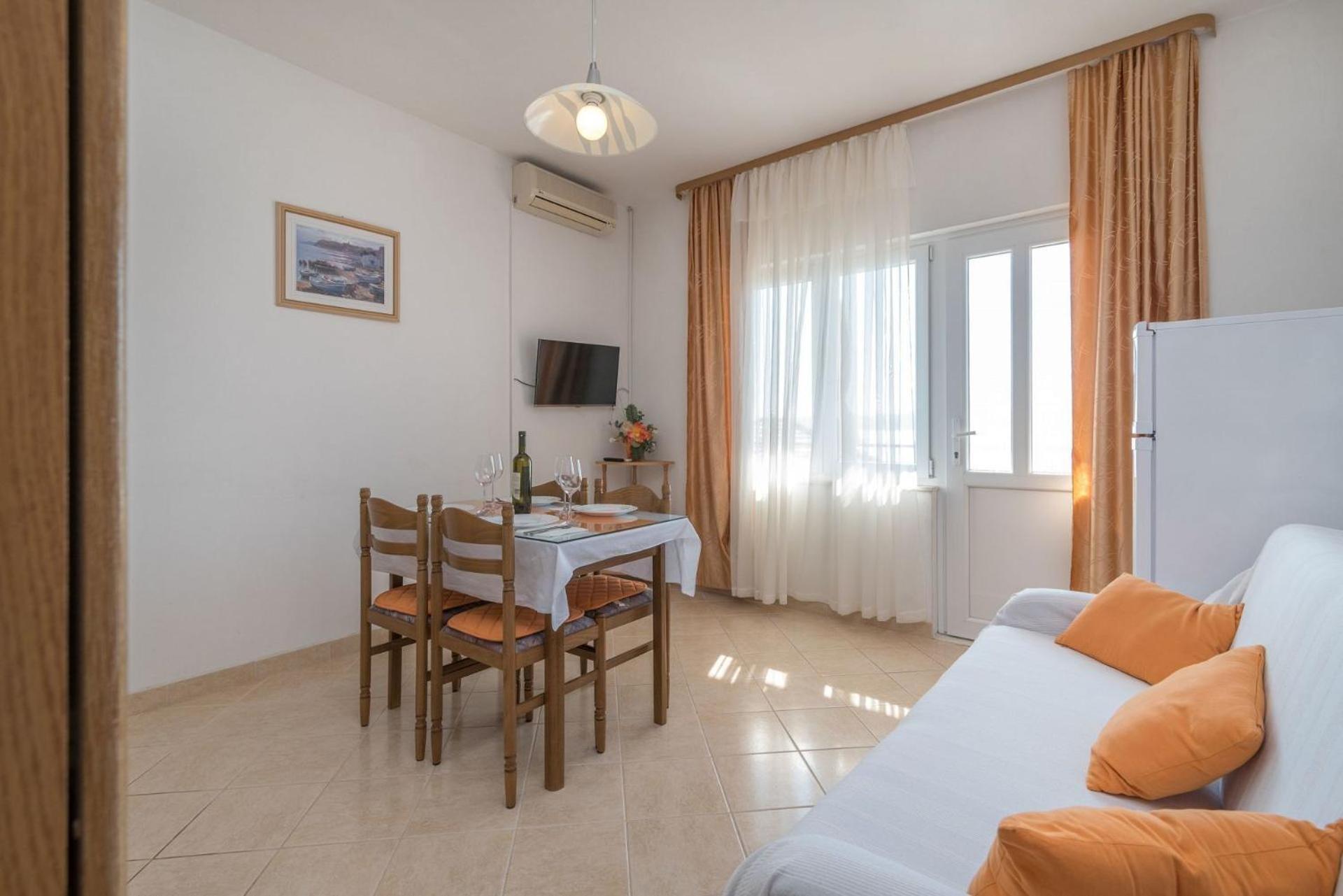 Apartments Vin تروغير المظهر الخارجي الصورة