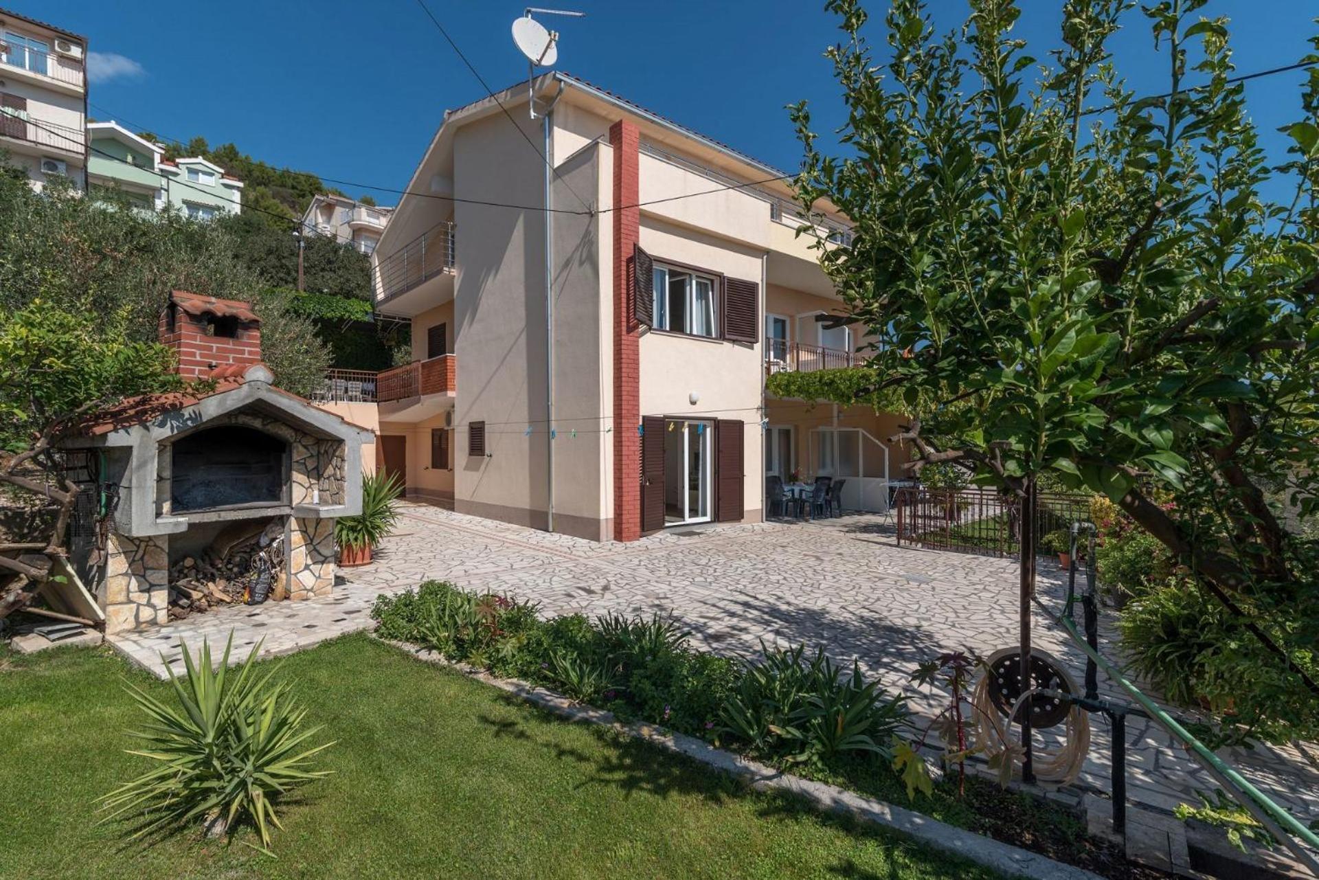 Apartments Vin تروغير المظهر الخارجي الصورة